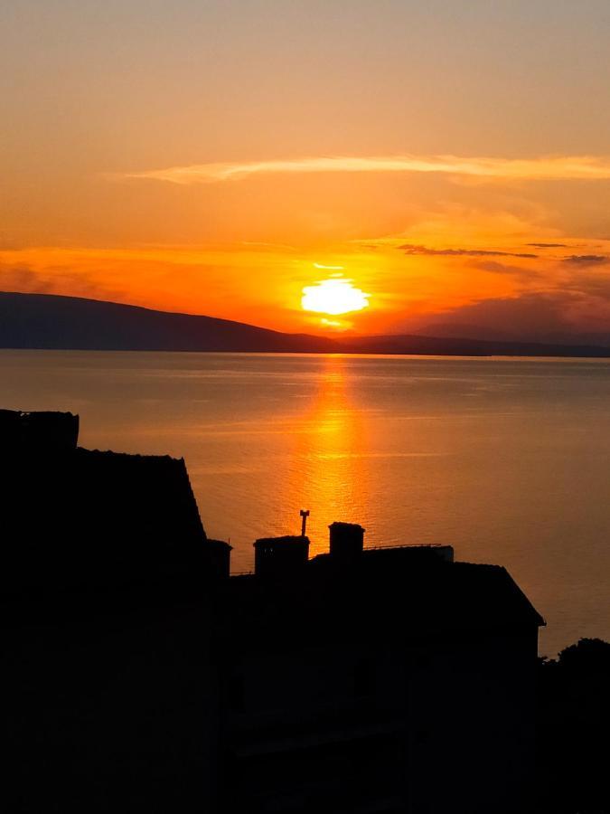 Novouredeni Stan S Balkonom I Pogledom Na More Senj  Eksteriør billede