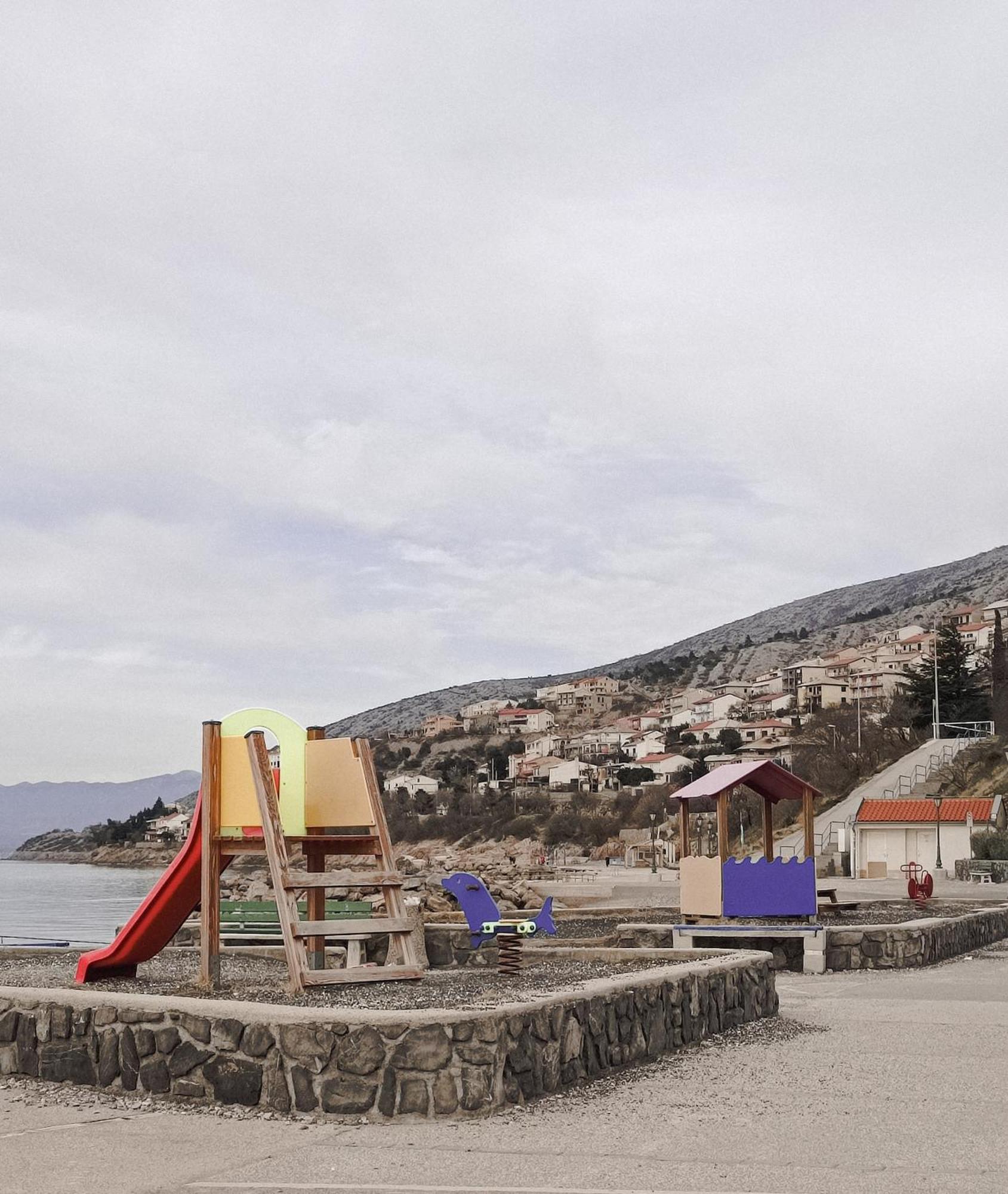 Novouredeni Stan S Balkonom I Pogledom Na More Senj  Eksteriør billede
